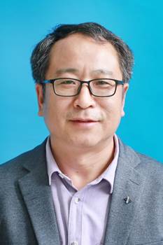 孫選個(gè)人證件照-1